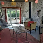 Holiday home Atypique Nature La Vieille-Brioude