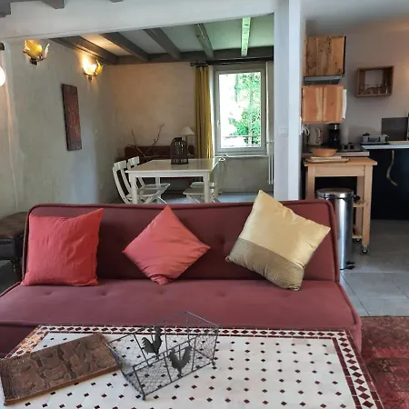 Atypique Nature La Hébergement de vacances